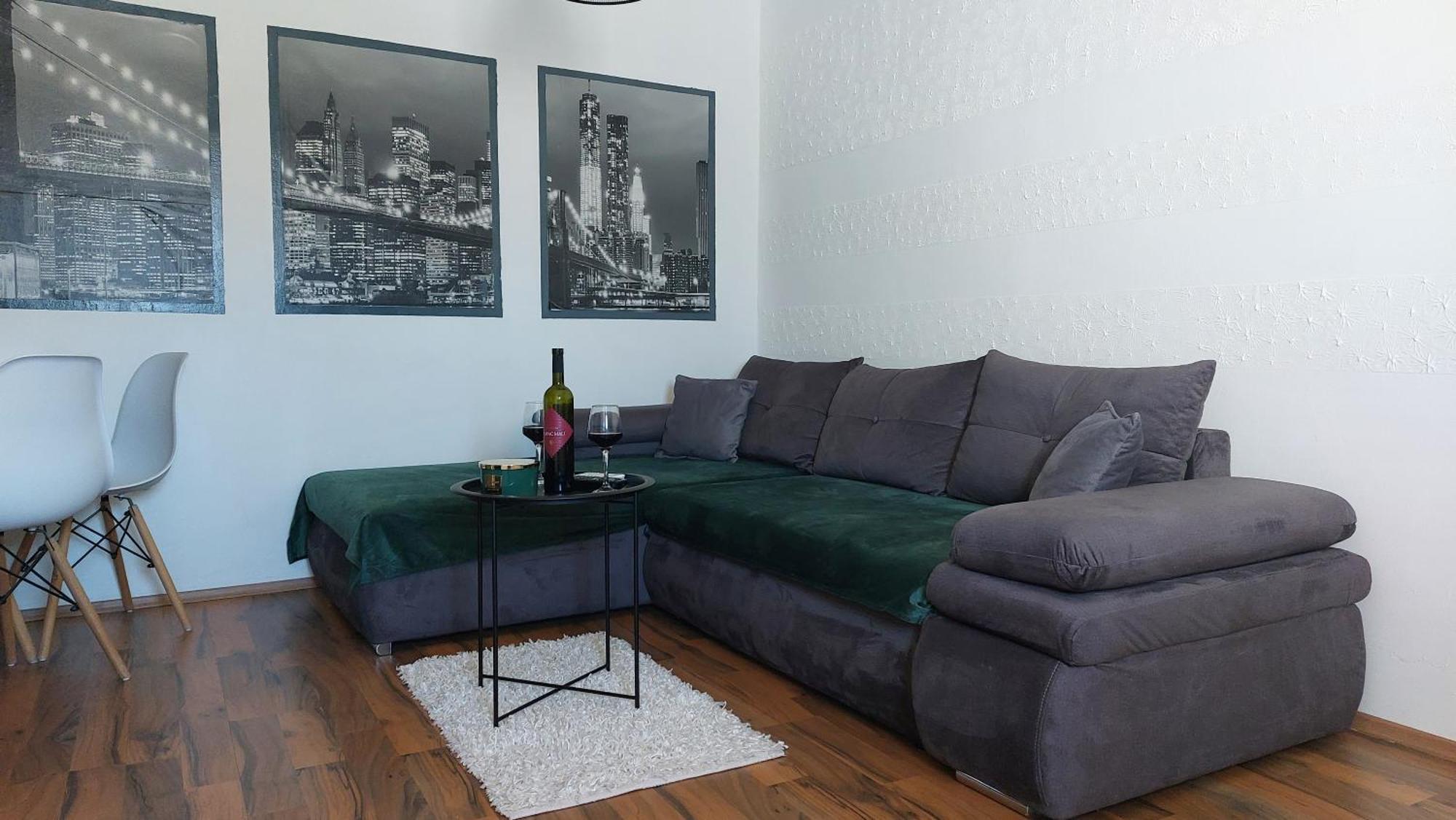 Apartment Zana Pirovac Luaran gambar